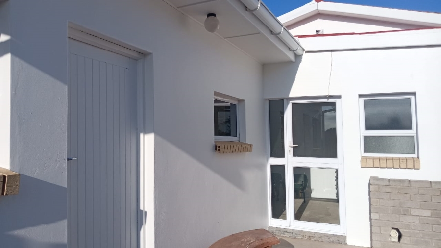 3 Bedroom Property for Sale in Despatch Central Eastern Cape